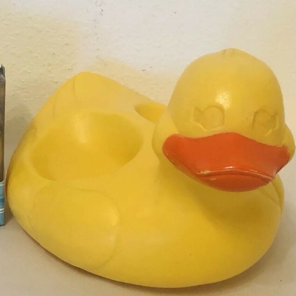 1985 Shelcore Plastic Ducky Dual Floating Soap